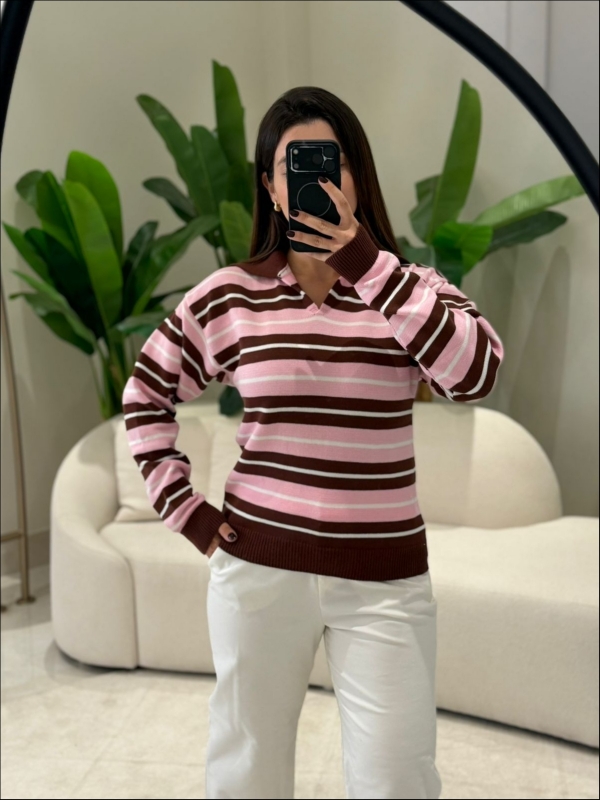 BLUSA POLO ADRIANA - MARROM COM ROSA