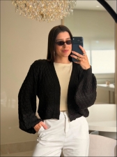CASACO RELEVO NINA - PRETO