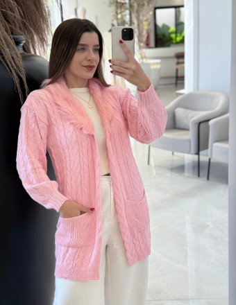 CASACO ALONGADO TRANCA GOLA COM PELE