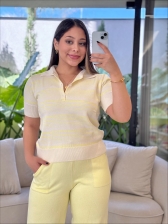 TSHIRT POLO LISTRAS - OFF WHITE/ AMARELO