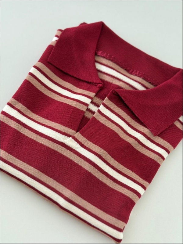 TSHIRT LISTRAS ARY - Vermelho cherry com off white