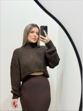 CROPPED RELEVO MAQUINA 3 GOLA ALTA - Marrom
