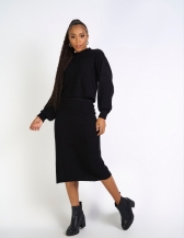 SAIA MOUSSE COM FENDA - Preto