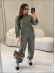 CONJUNTO FLORAL - VERDE MILITAR