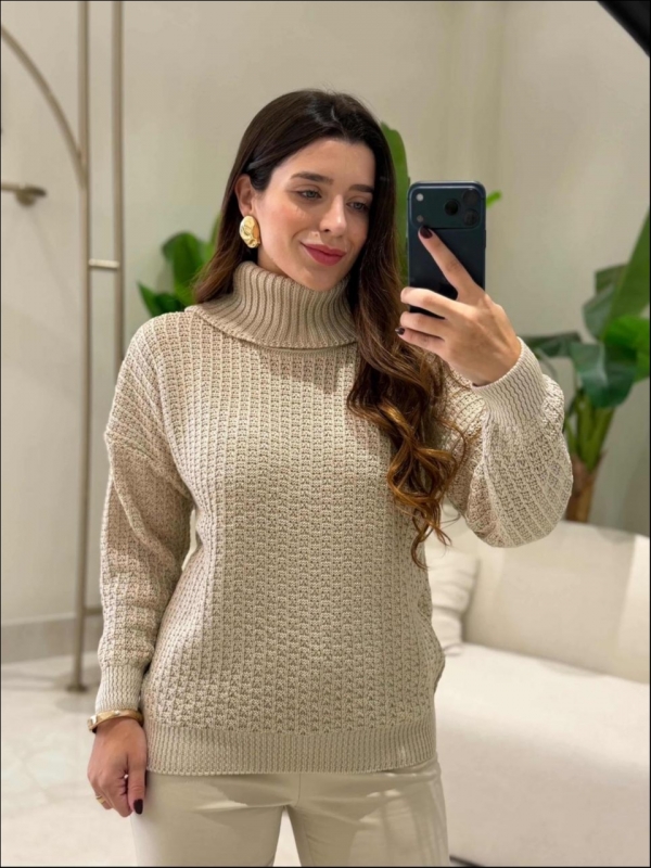 BLUSA GOLA ALTA LUMA - AREIA