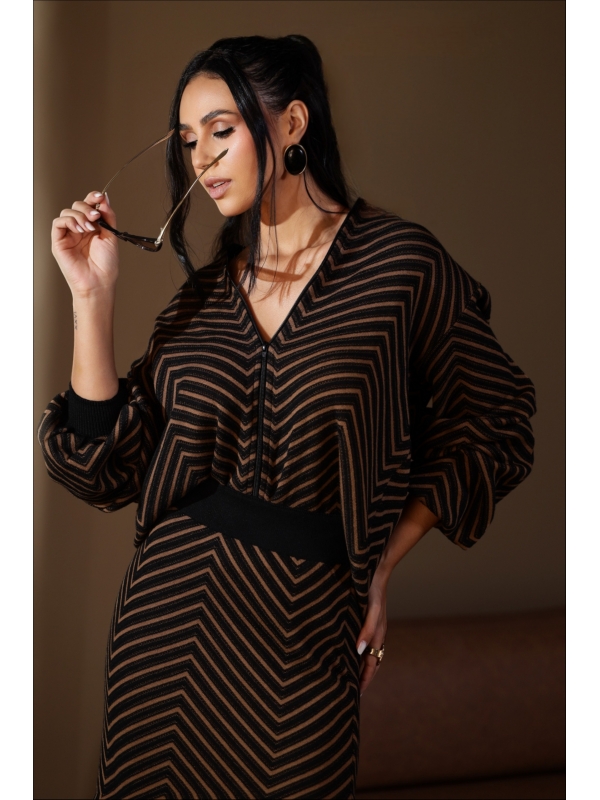 CONJUNTO LISTRADO MYLA - PRETO/CARAMELO