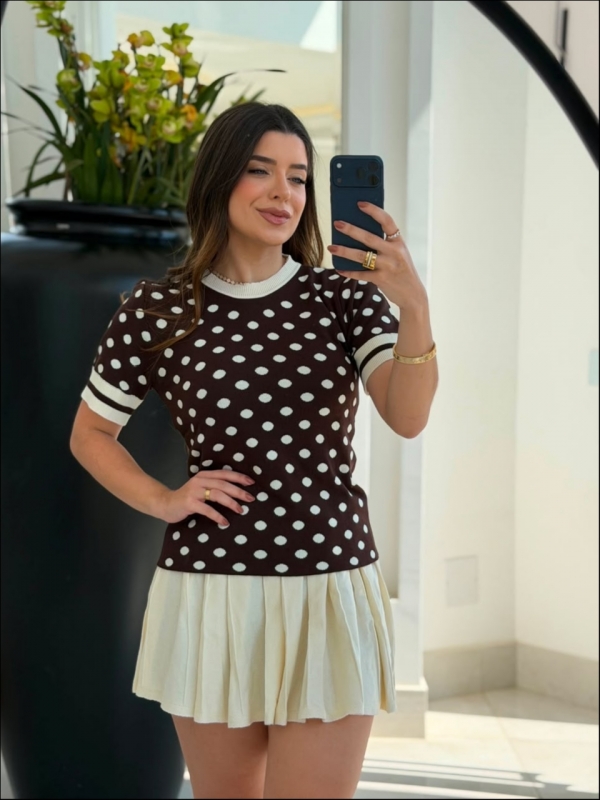 TSHIRT POÁ - MARROM COM OFF