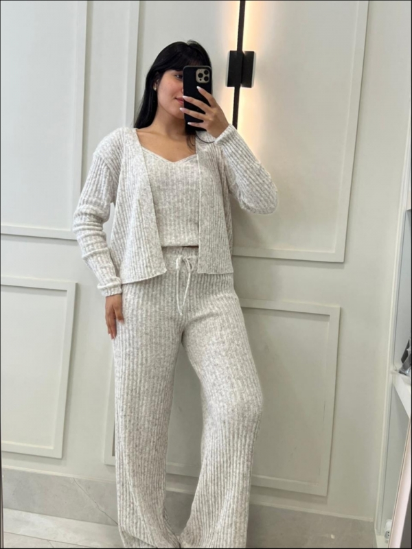 CONJUNTO MOUSSE CANELADO TRÊS PEÇAS GIANE - BRANCO MESCLA