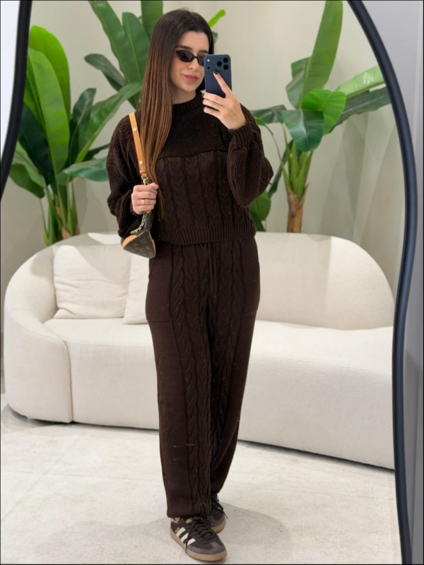 CONJUNTO BRIGITTE - Marrom