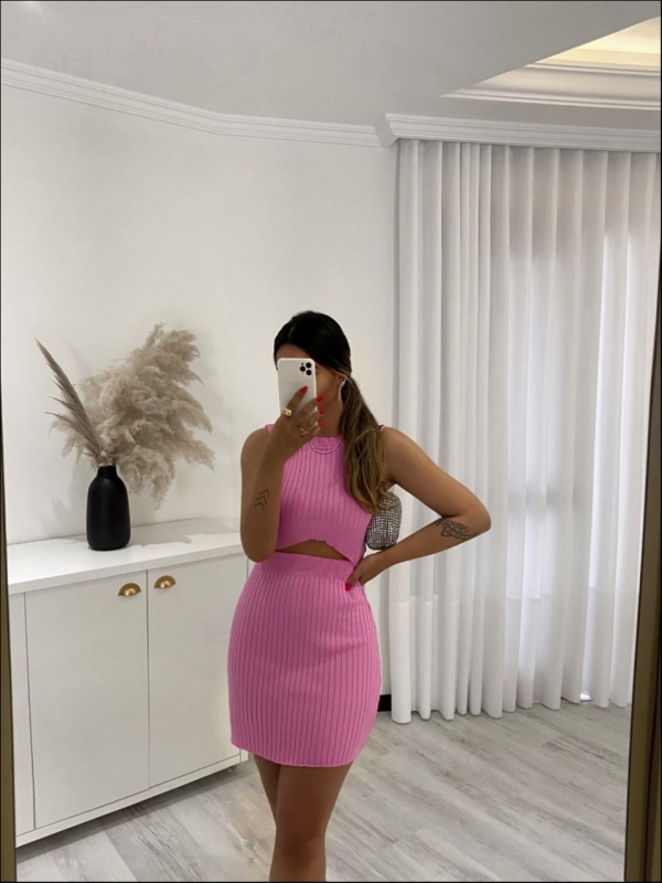 SAIA CURTA SUIÇA AVULSA - ROSA CHICLETE