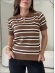 TSHIRT LISTRAS ARY - CARAMELO/OFF WHITE