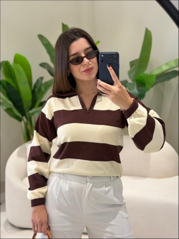 BLUSA POLO TATI - MARROM COM OFF